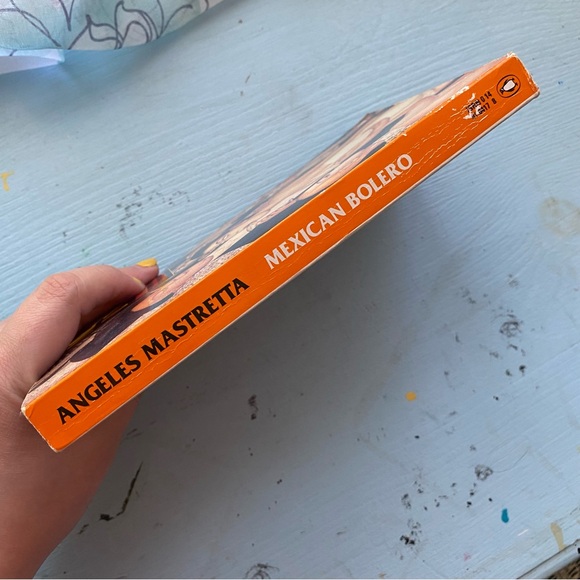 Mexican Bolero by Angeles Mastretta Book - Picture 3 of 7